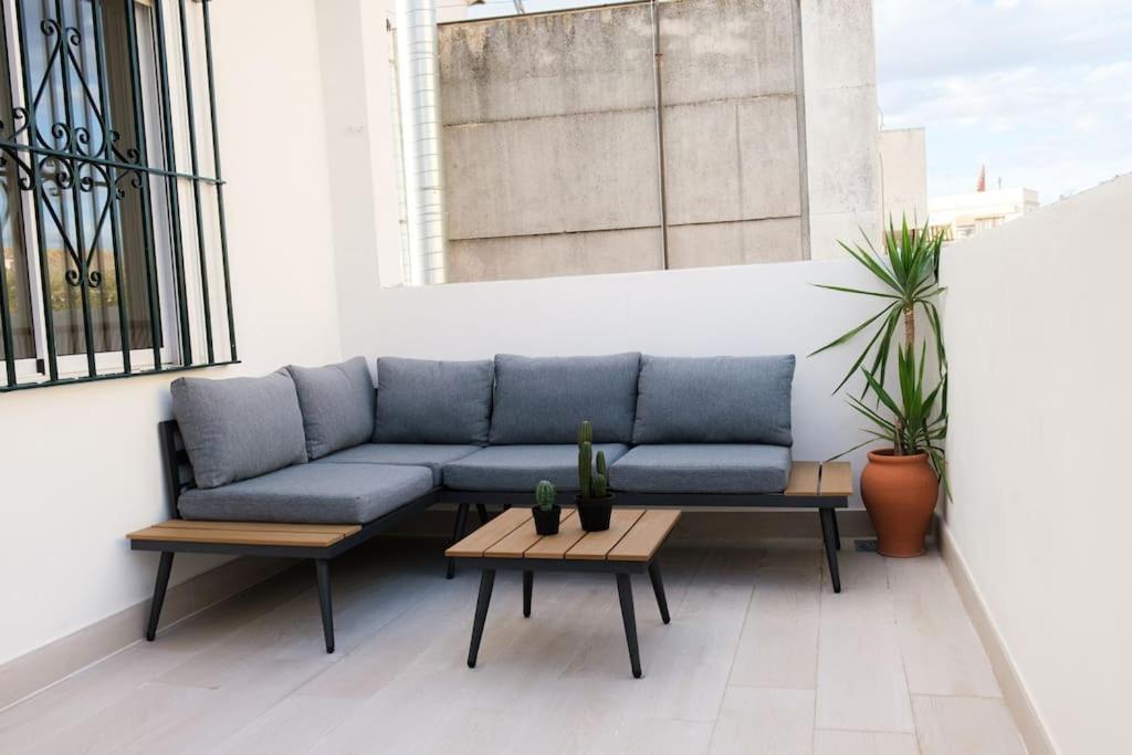 Ferienwohnung Atico Exclusivo Con Terraza En Santa Catalina Sevilla Exterior foto